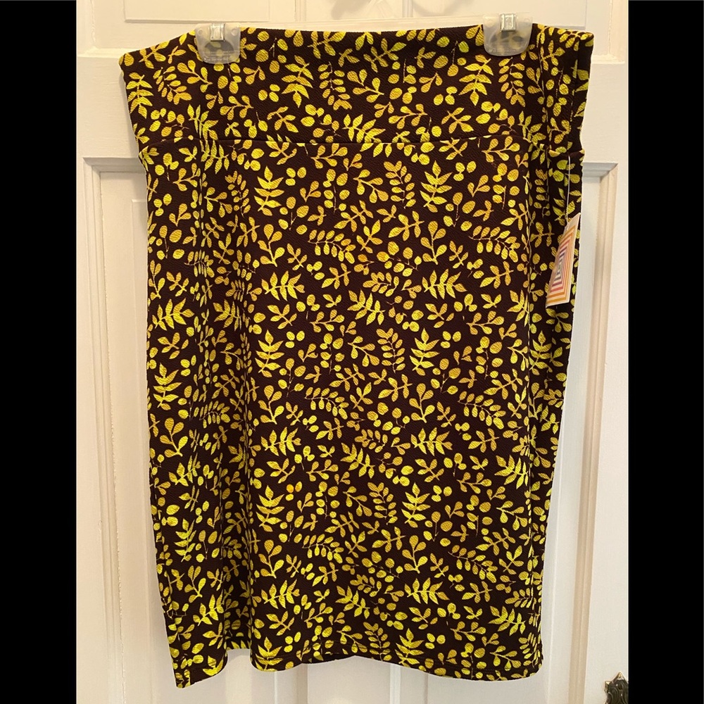 NWT LuLaRoe Cassie Skirt